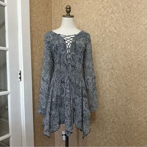 NWT Gray & Black Floral Paisley Boho Asymmetrical Lace up Mini Dress